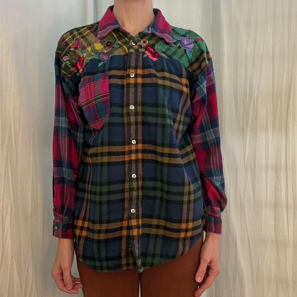 Blue, Pink, Yellow, Green Tartan Plaid Flannel‎ Blouse w/ Floral Embroidery Y2K
